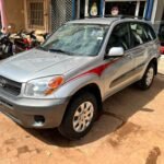 Toyota RAV4 2004-2005